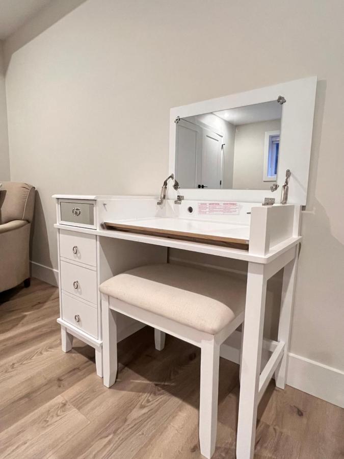 The Harmony Inn Spacious 2 Bdrms 2 Beds Basement Suite Surrey Luaran gambar
